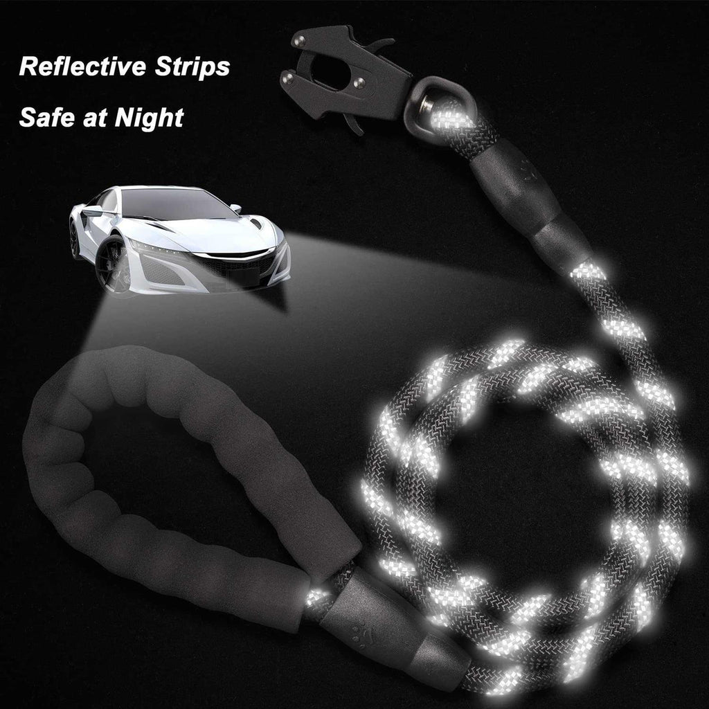 Heavy Duty Reflective Nylon Dog Leash with Locking Clip T56812