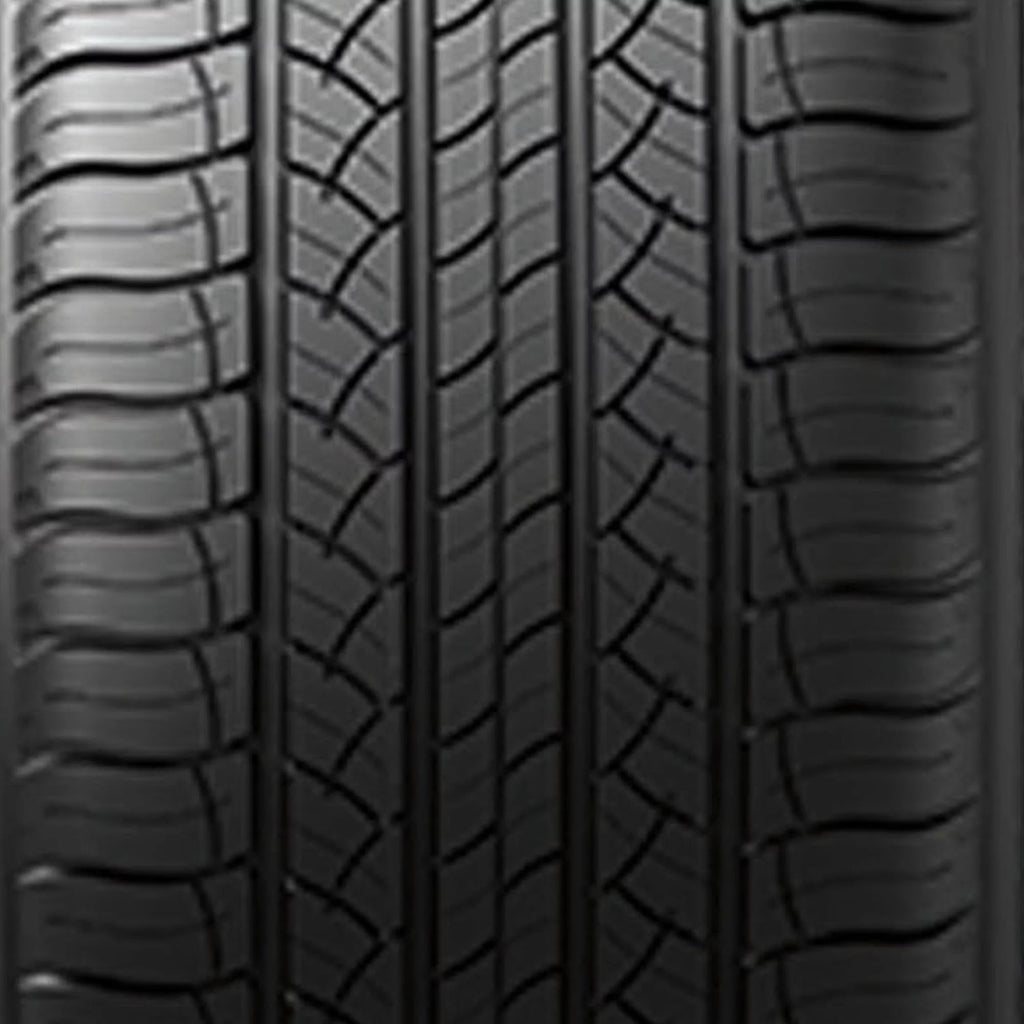All Season P235/60R18 102V Passenger Tire F661