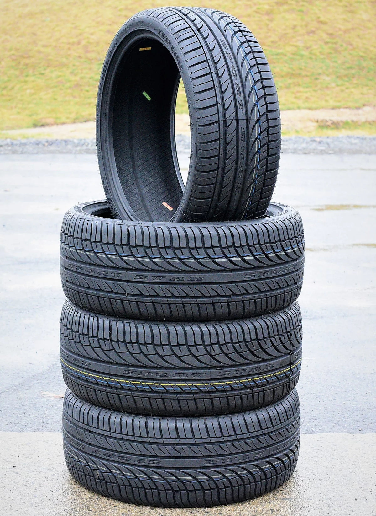 Set of 4 225/45R18 High Performance Tires F65752