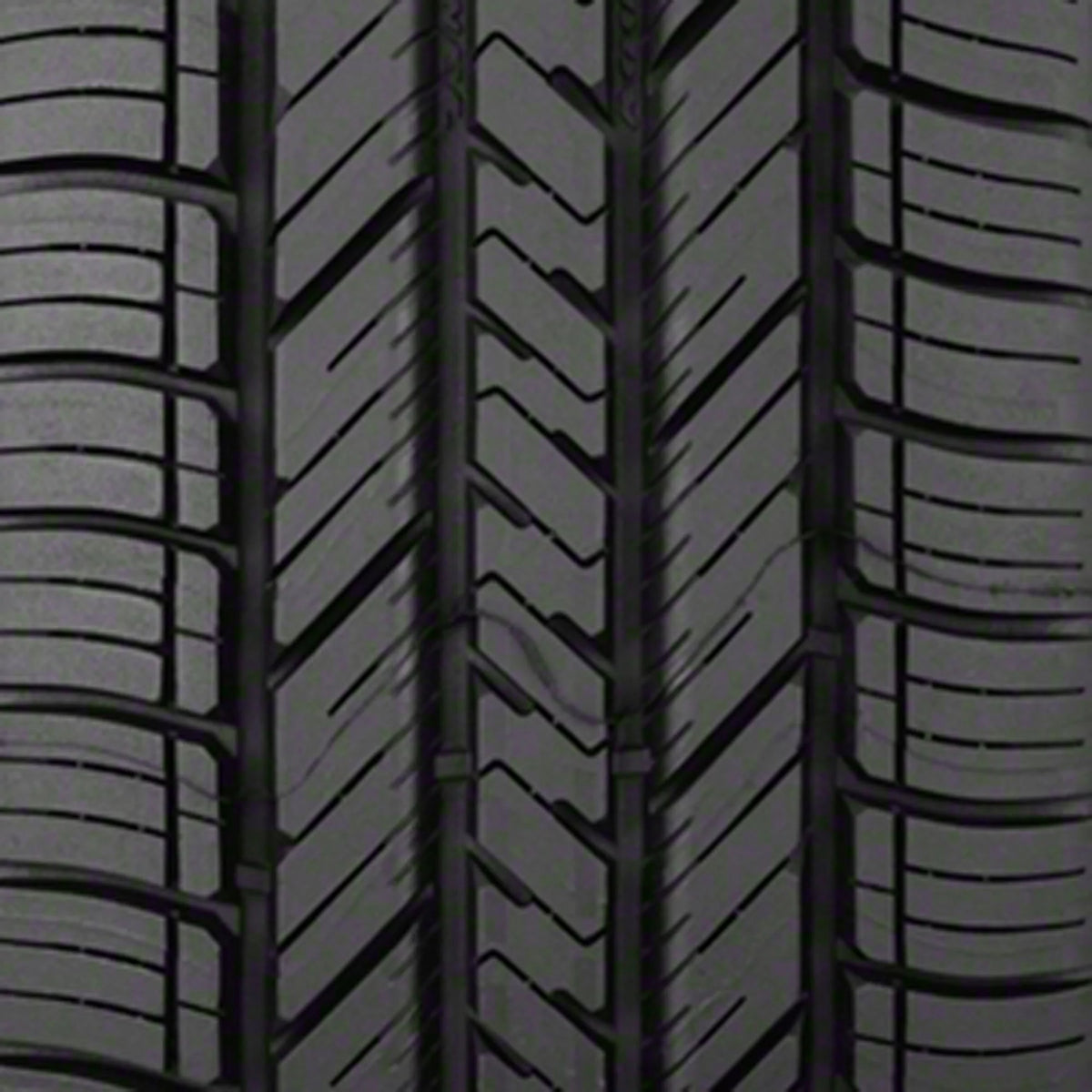 All Season 255/65R18 111H Passenger Tire J9981