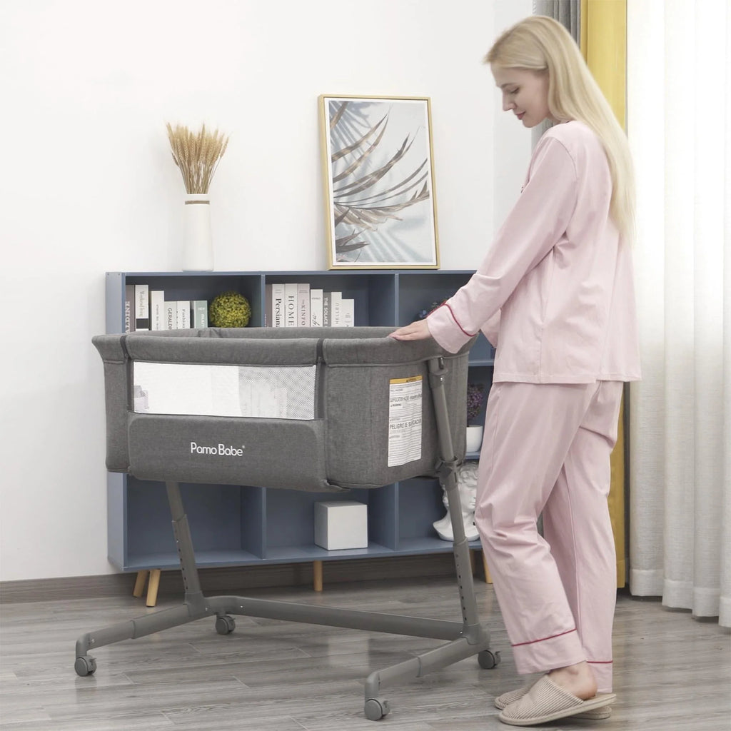 Grey Bassinet with Wheels and Folding Frame B24178