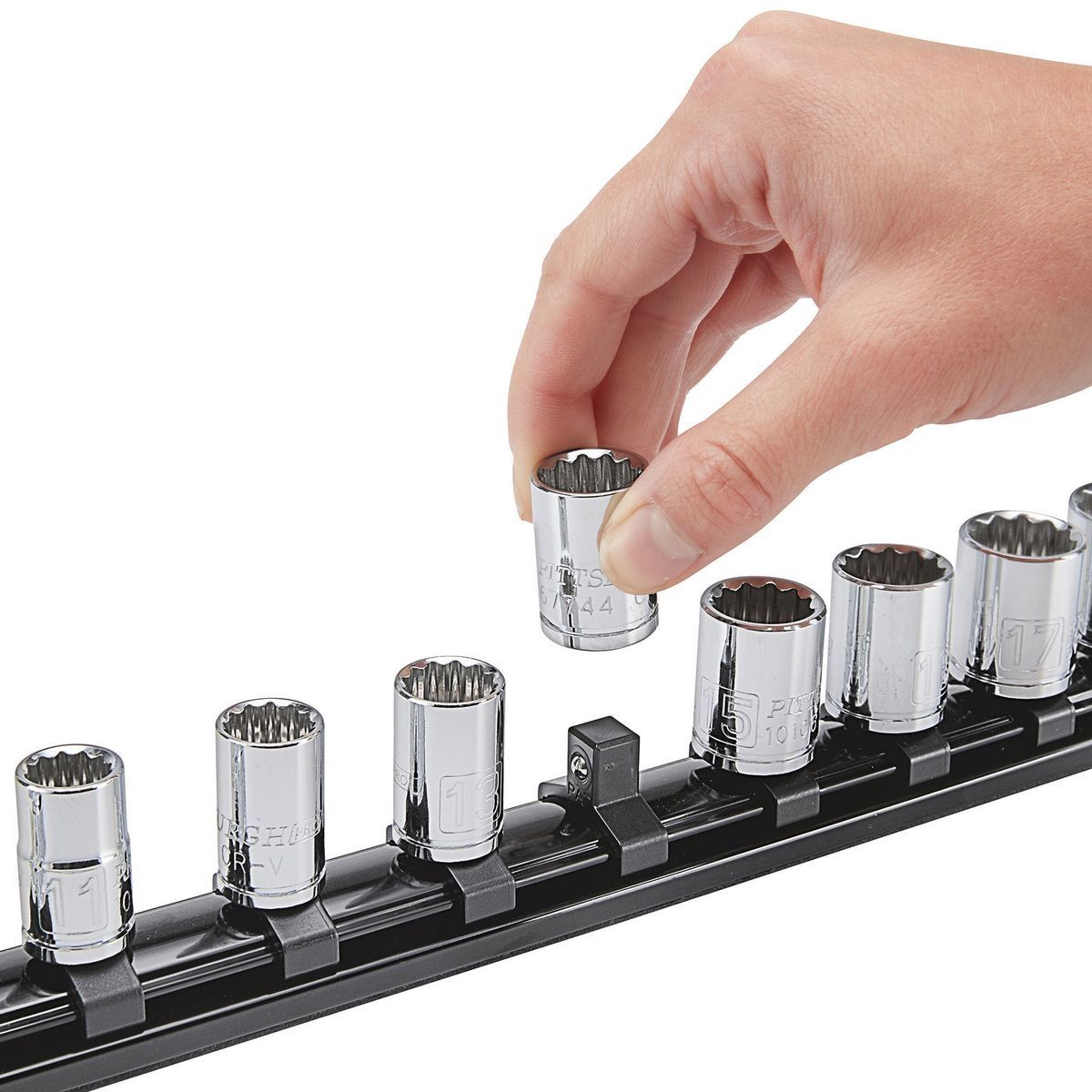 3/8 in. Magnetic Socket Rail R887215