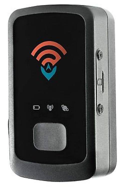 Portable Real Time GPS Tracker R8028