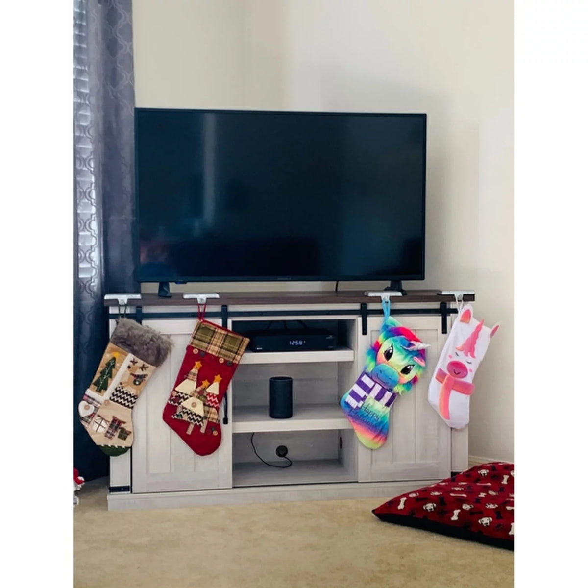 Farmhouse Barn Door TV Stand I898