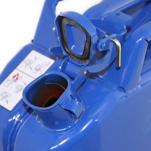 Steel Gas Can with Spout R47872