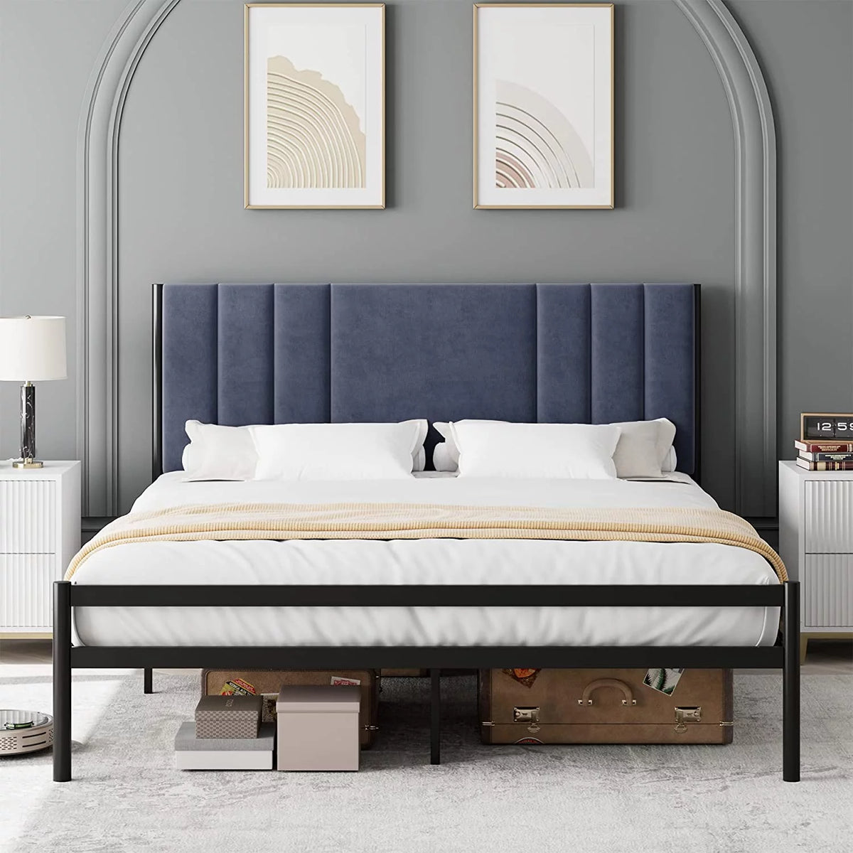 Full Platform Bed Frame with Velvet Headboard I268554