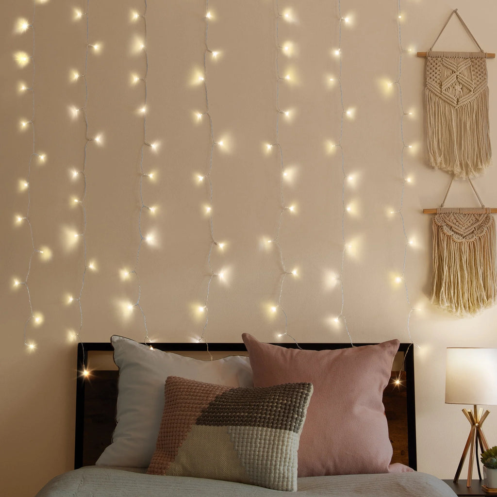Indoor Curtain Lights, Warm White LEDs, Remote Control, USB Powered M881