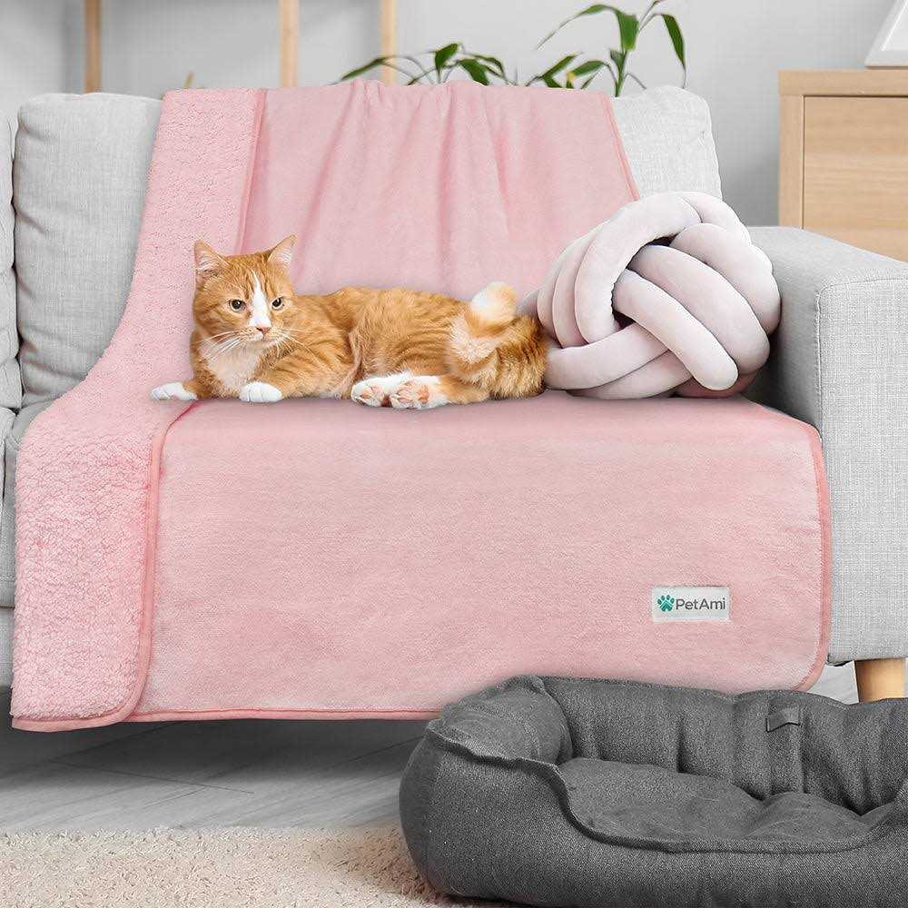 Waterproof Sherpa Fleece Pet Blanket H678845