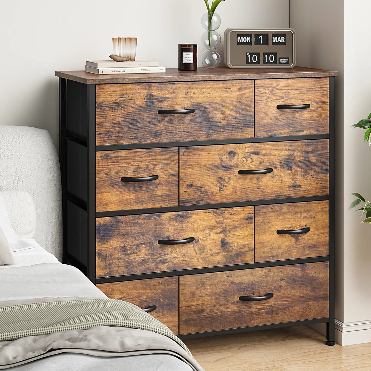 8 Drawer Wood Dresser T62804